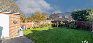 3 bed semi-detached house for sale