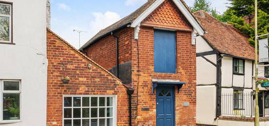 1 bedroom semi-detached house