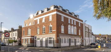 Flat for sale in Normanby House, Putney, London SW15