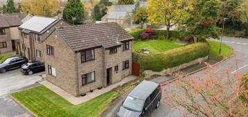 4 bed detached house for sale