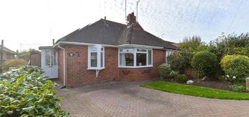 2 bedroom semi-detached bungalow for sale