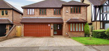 5 bedroom detached house for sale