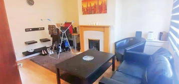 3 bed terraced house to rent