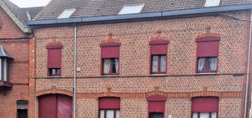Maison 3 étages à vendre, 10 pièces, 6 chambres, 230 m²