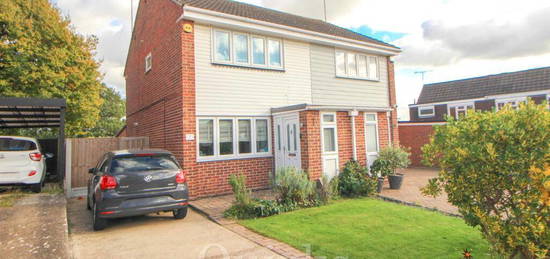 2 bedroom semi-detached house for sale