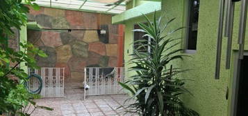 Venta Casa 4 Ambientes Miguel Hidalgo