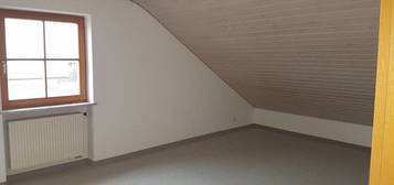 80 m² Dachgeschosswohnung