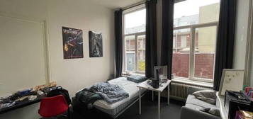 Rabenhaupstraat- studenten kamer