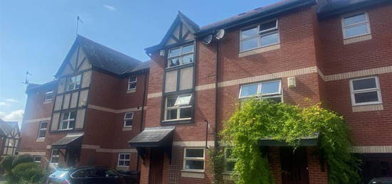 4 bedroom terraced house