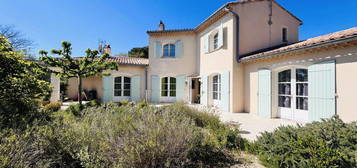 Vente villa 5 pièces 168 m²