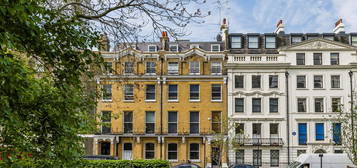 Flat for sale in Bloomsbury Square, London WC1A