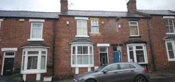 5 bedroom terraced house