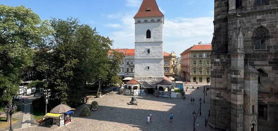 Veľký, krásny 3 izb. byt na Hlavnej ulici v Košiciach