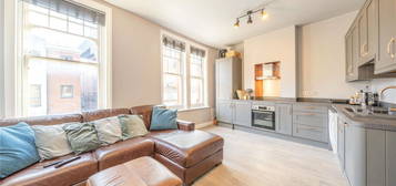 Property for sale in Stonhouse Street, London SW4