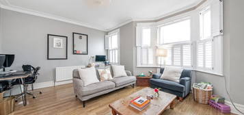 Flat for sale in South Norwood Hill, South Norwood, London SE25