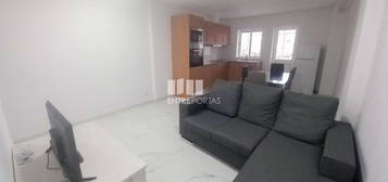 Venda de Apartamento T1+2 com vista mar, no centro da Póvoa de Varzim