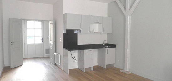 Studio  à louer, 1 pièce, 35 m², Étage 0/0