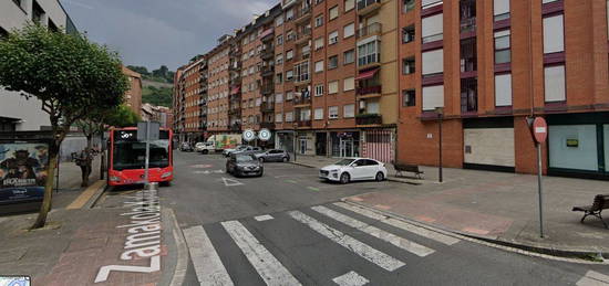 Alquiler de Piso en calle Zamakola Kalea