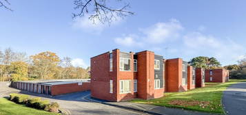 Flat to rent in Blackmoor Court, Alwoodley, Leeds LS17