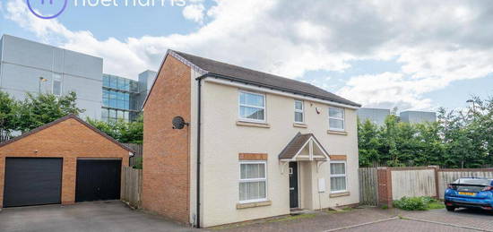 3 bedroom detached house for sale