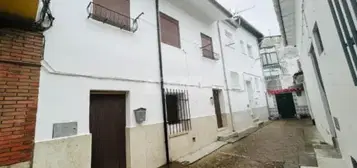 Casa adosada en Arenas de San Pedro