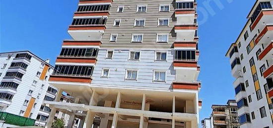 İLKADIM KIŞLA MAHALLESİNDE SATILIK DAİRE