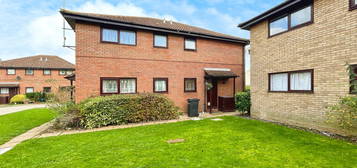 Terraced house to rent in Colyers Reach, Chelmsford CM2