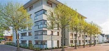 Exklusive 1-Zimmer-Wohnung mit gehobener Innenausstattung mit EBK in Langen direkt am Bahnhof
