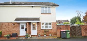 Mews house to rent in The Laurels, Kingsbury, Tamworth B78