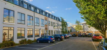 Flat for sale in Bardolph Road, Richmond TW9