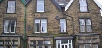 Flat to rent in Green Lane, Buxton SK17