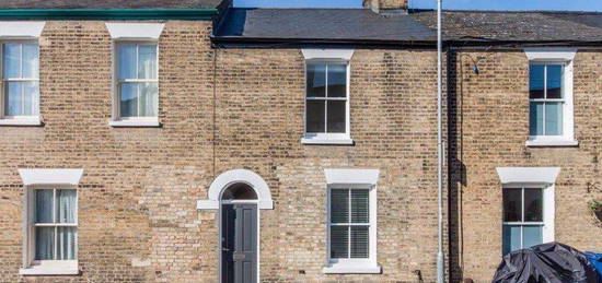 2 bed terraced house to rent