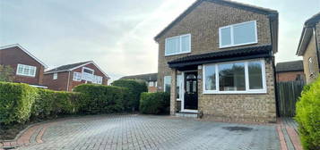 4 bedroom detached house