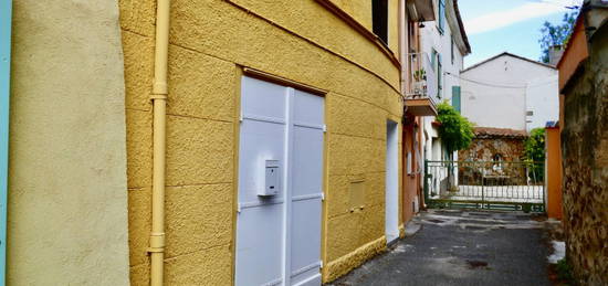 Maison de village 2 étages  à vendre, 4 pièces, 3 chambres, 93 m²