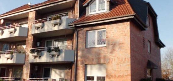 Sehr schöne 3,5 Zi. mit Balkon u. Garage, 101 m², 1.OG