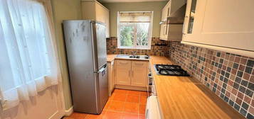 3 bedroom semi-detached house