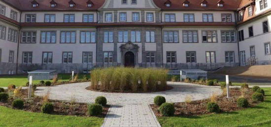 Wohnen im "Schloss" wunderschöne, ruhige 2-Zimmer Wohnung