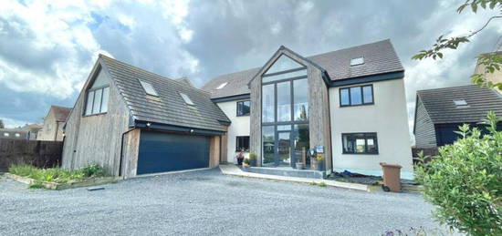 7 bedroom detached house for sale