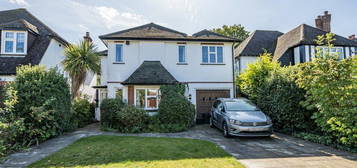 5 bedroom detached house for sale