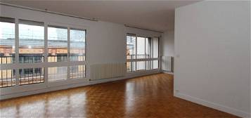 Appartement  à louer, 3 pièces, 2 chambres, 73 m²