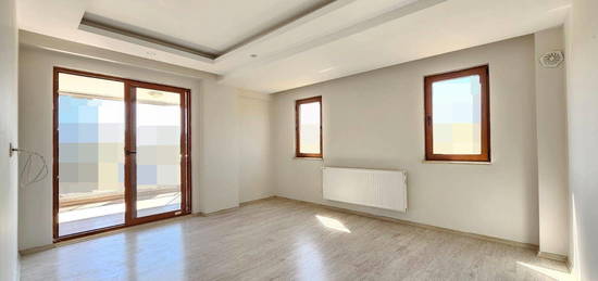 Denizli Haceypl'de 2.5+1 130 m2 Mkemmel Konumda Satlk Daire