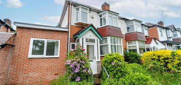 4 bedroom semi-detached house to rent