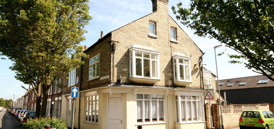 2 bed flat to rent