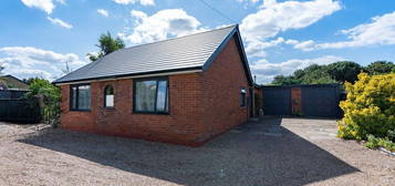 3 bed detached bungalow for sale