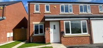 4 bedroom semi-detached house