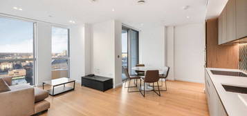 Flat for sale in City Road, London EC1V