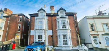 Flat to rent in Church Road, Clacton-On-Sea CO15