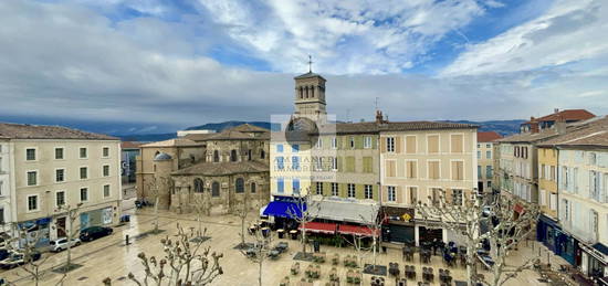 Appartement place des Clercs