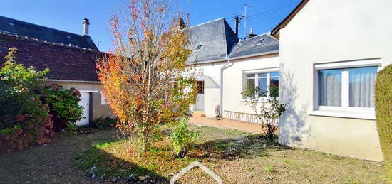 Maison à vendre 2 pièces BESSE SUR BRAYE (72)  -  terrain de 251 m²  -