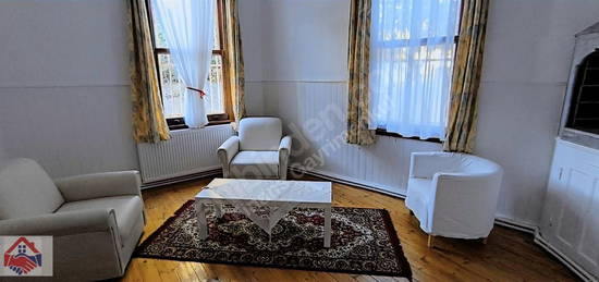 HEYBELİADA 2+1 EŞYALI KİRALIK DAİRE